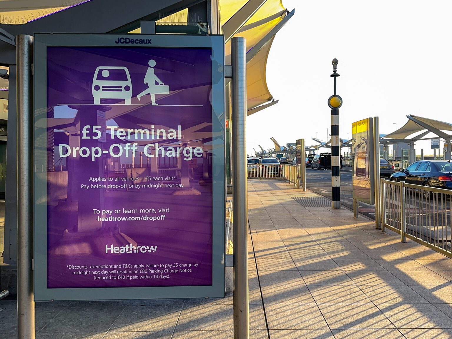 How to Pay the Heathrow Drop-Off Charge - Airport Transfers UK